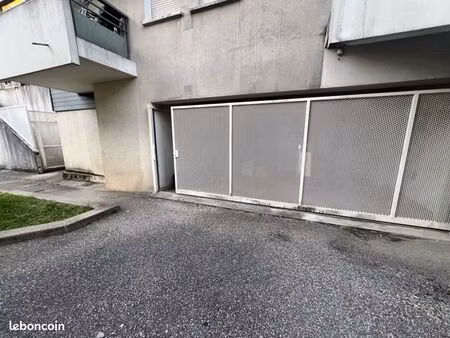 garage box fermer