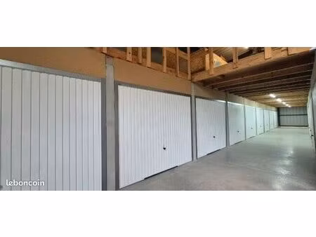 box de stockage garde meubles