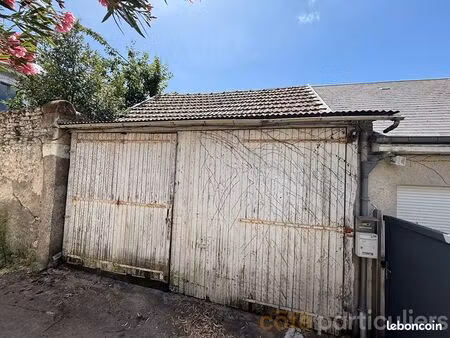 parking/box 32 m² tours