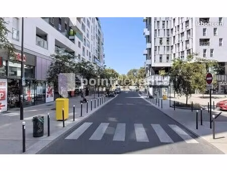 local commercial 115 m²