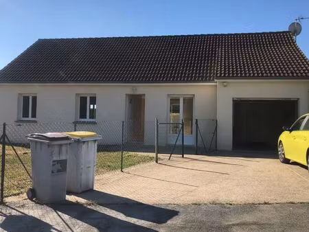 maison de plain pied 3 chambres à 13 km de vendôme  de montoire et de la gare tgv de vendô