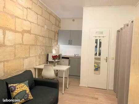 studio rénové barrière d'arès