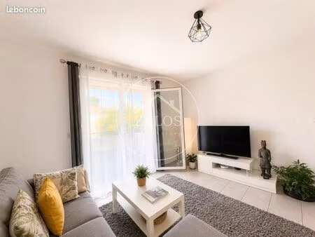 appartement 3 pièces 55 m²
