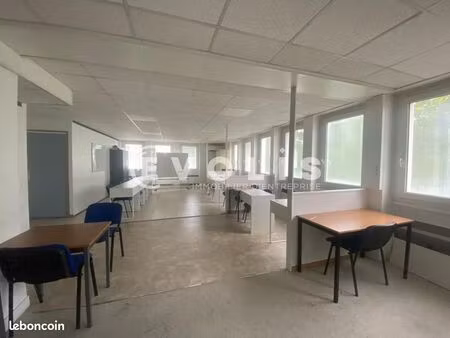 bureaux 850 m²