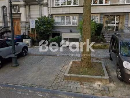 parking avenue molière