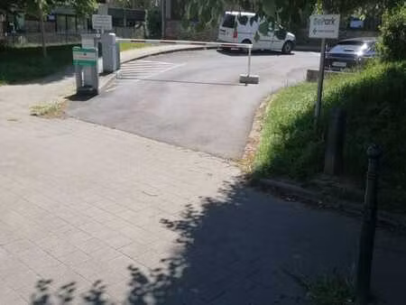 parking avenue rommelaere - laeken (1020)
