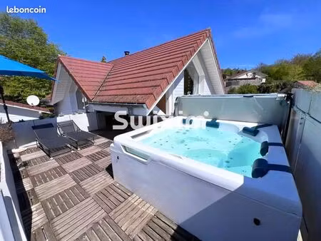 propriété 6 pièces 145 m²