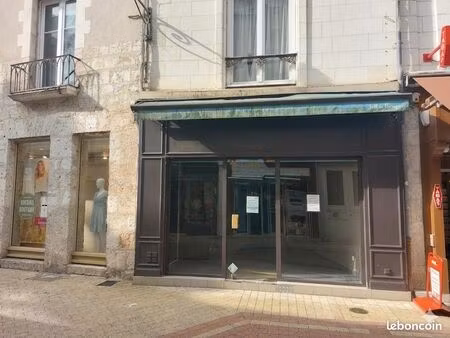à louer – local commercial en hyper-centre de blois