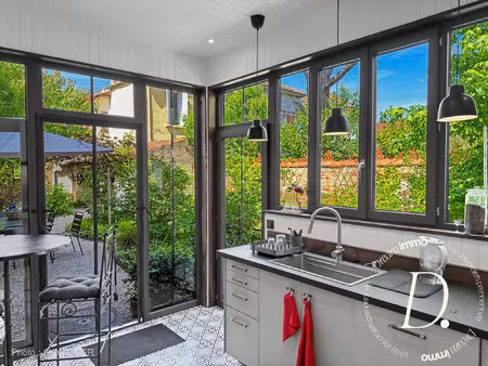 superbe maison de ville avec jardin