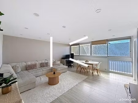 appartement 5 pièces 102 m²