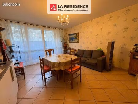 appartement 3 pièces 65 m²