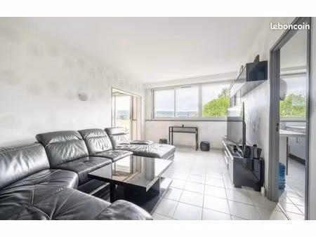 appartement t4 avec balcon