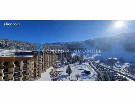 studio 1 pièce 19 m²