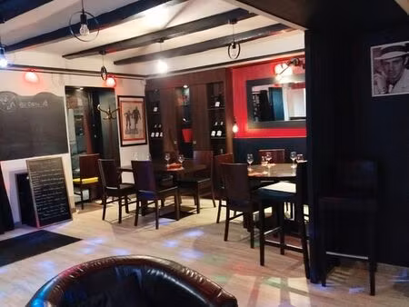 fond pizzeria karaoke
