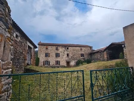 corps de ferme à rénover