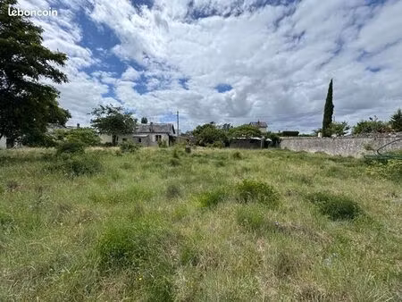 terrain 1 510 m² chinon