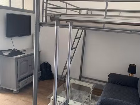studio refait à neuf