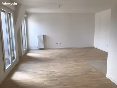 ? studio neuf avec terrasses à 2 min de la gare de sannois