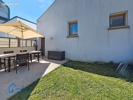 maison 4 pièces 77 m²