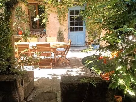 charmante maison avec jardin et terrasse