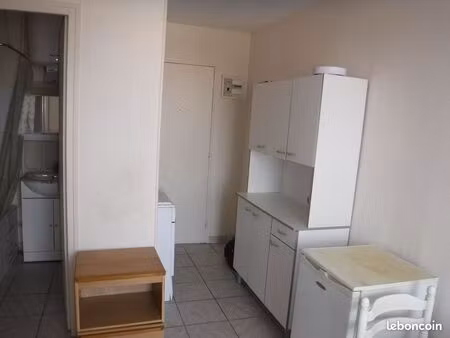 appartement 1 pièce 17m²