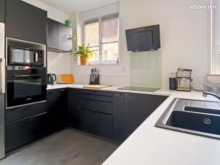 fougères – appartement de caractère 115 m² avec sous-sol de plus de 70 m²