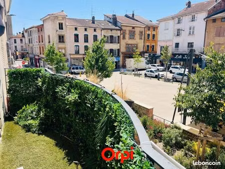 immeuble 3 pièces 164 m²