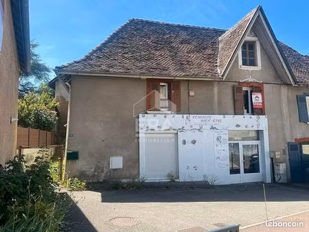 immeuble 6 pièces 124 m²