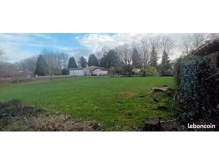 peyrehorade – terrain diffus proche centre-ville 563m2 65.000