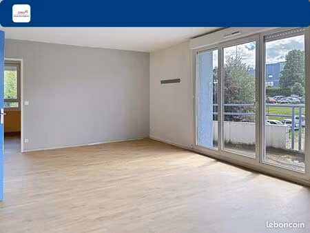 appartement 6 pièces 101 m²