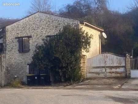 charmante maison en pierre