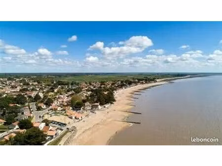 terrain de loisir clos de 500 m² à louer