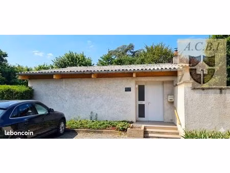 local 73 m² saint-amand-longpré