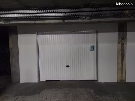 grand garage 26m2 agen centre proche palissy