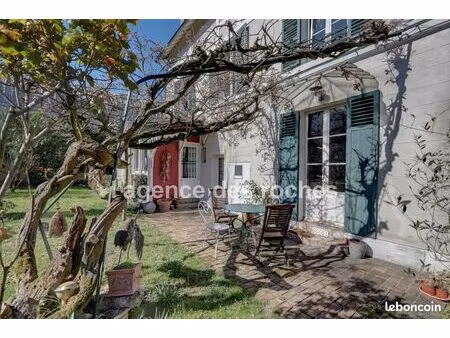 maison 7 pièces 160 m²