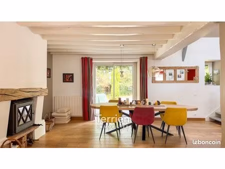 propriété 6 pièces 190 m²