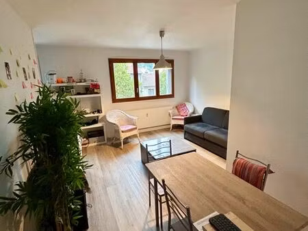 appartement 1 pièce 29 3 m2 rénové