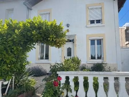 maison de ville 4 pièces 83 m²