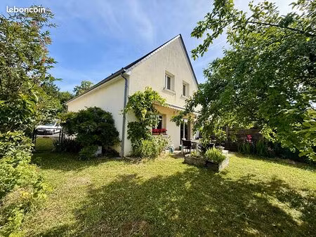 maison 5 pièces 144 m²