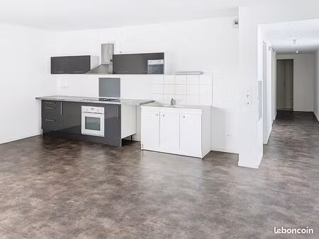 appartement 4 pièces 90 m²
