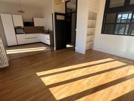 apparemment de charme 80m2 - voiron centre