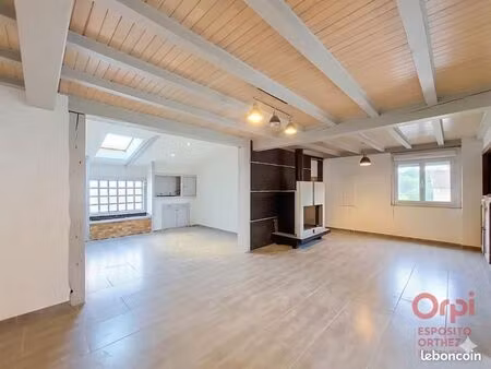maison 6 pièces 130 m²
