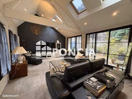 maison centre-ville monts 156 m2
