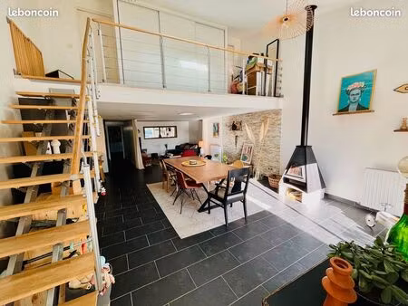 maison en pierre de charme 118m² – tabanac (33550) + chai attenant