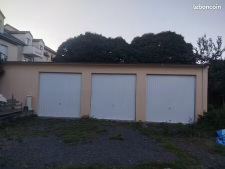 box/ grand garage 18m² avec belle hauteur dans copropriété sécurisée