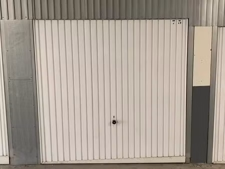 garage/box 10 m² orleans