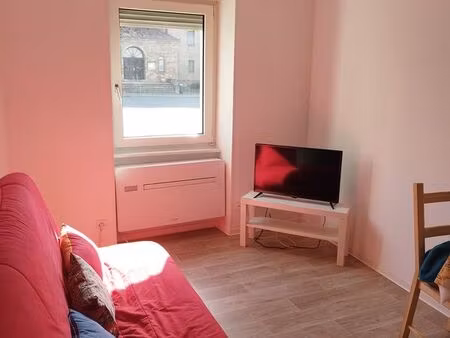 a louer : studio t1 meublé 20m² forbach centre-gare avec espace vert clim