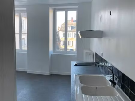 loue studio nevers centre ville