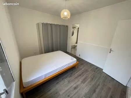 t2 meublé parking et jardinet