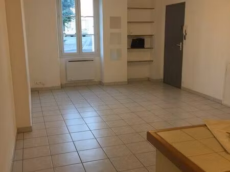 studio 30m 2